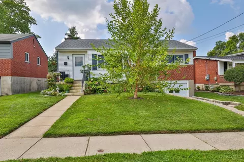 5771 Brandtmanor Dr, Cincinnati, OH 45248