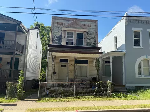 1827 Carll St, Cincinnati, OH 45225