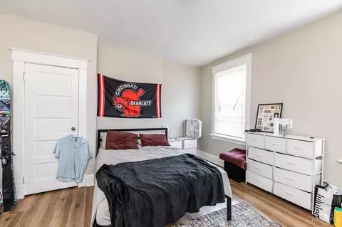 208 Bosley St, Cincinnati, OH 45219 photo 16