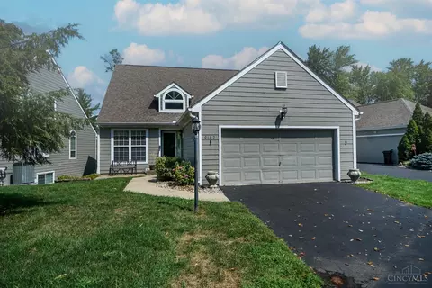 9162 Symmes Landing Dr, Symmes Twp, OH 45140