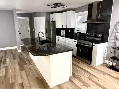 Kitchen - 1762 Lockbourne Dr, Cincinnati, OH 45240 photo 2 of 7