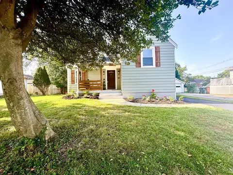 3995 Superior Ave, Deer Park, OH 45236