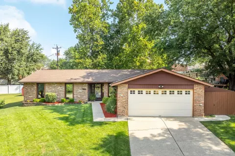 2452 Highwood Dr, Fairfield, OH 45014