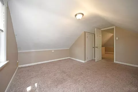 Bedroom - 1126 Cedar Ave, Cincinnati, OH 45224 photo 4 of 7