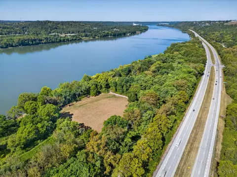 8525 Steamboat Dr, Anderson Twp, OH 45255