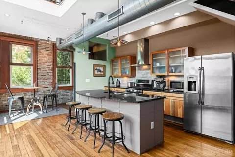 1232 Vine St, Cincinnati, OH 45202 photo 8