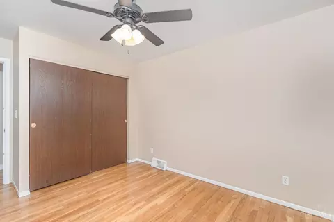 Bedroom - 4445 Delhi Rd, Cincinnati, OH 45238 photo 3 of 3