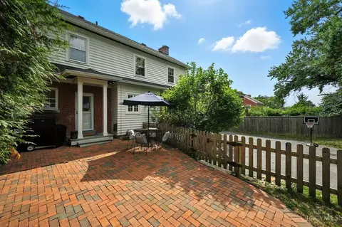 Exterior - 3306 Lambert Pl, Cincinnati, OH 45208 photo 7 of 10