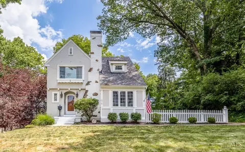 876 Tweed Ave, Cincinnati, OH 45226