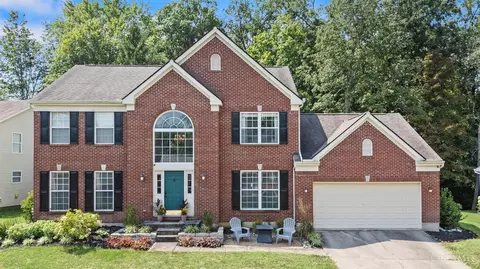 227 Wyndham Dr, Hamilton Township, OH 45039