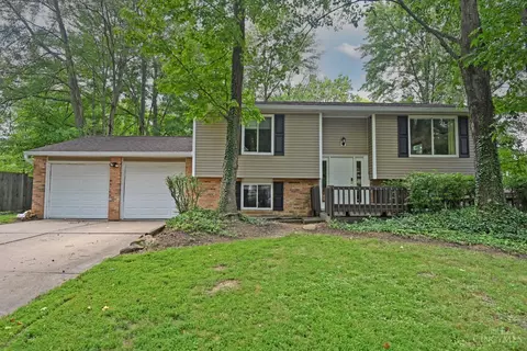 4533 Cove Cir, Batavia, OH 45103