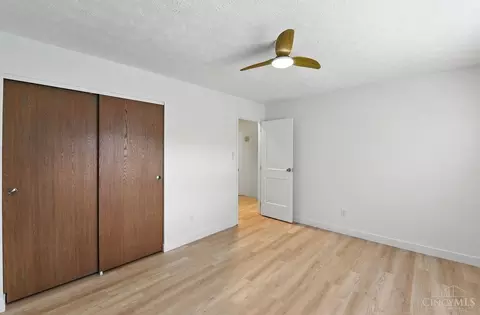 Bedroom - 4787 Timberknoll Rd, Cincinnati, OH 45244 photo 6 of 13