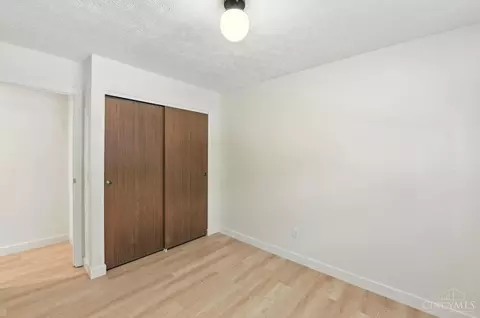 Bedroom - 4787 Timberknoll Rd, Cincinnati, OH 45244 photo 5 of 13