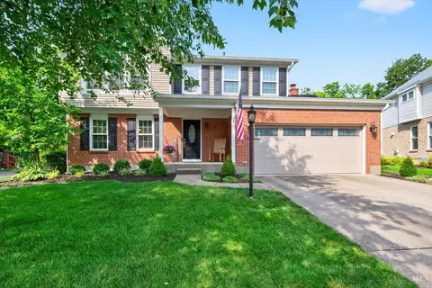 3393 Woodlake Ct, Loveland, OH 45140