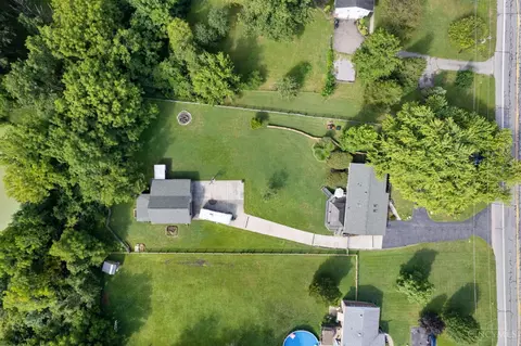 2213 St Rt 28, Goshen, OH 45122