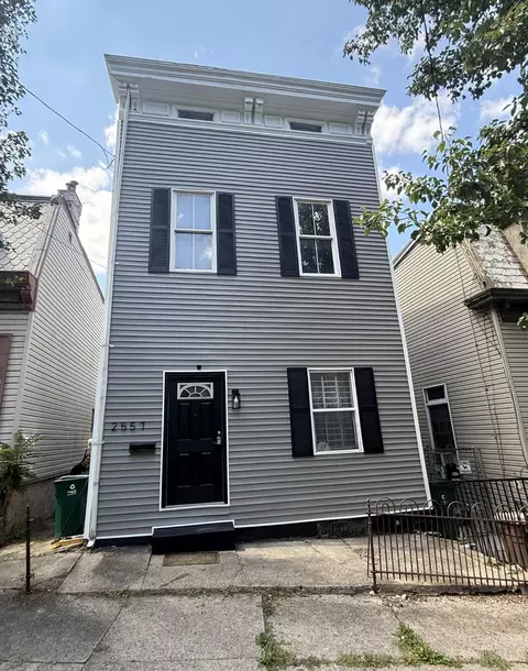 2557 Mcmicken Ave, Cincinnati, OH 45214