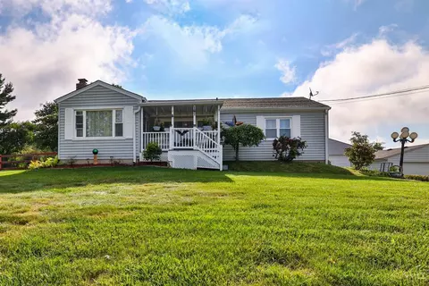 10034 Brehm Rd, Colerain Twp, OH 45252