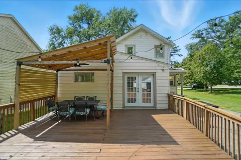 Exterior - 2244 Suffolk St, Cincinnati, OH 45230 photo 2 of 4