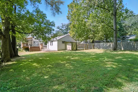 Exterior - 2244 Suffolk St, Cincinnati, OH 45230 photo 3 of 4