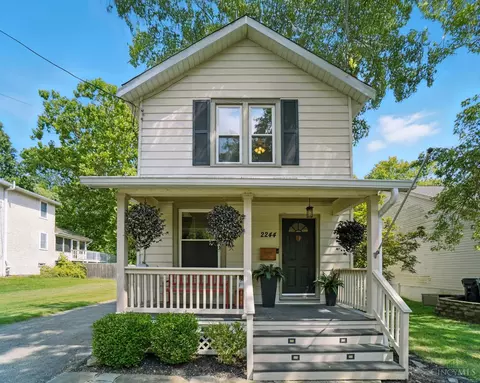 2244 Suffolk St, Cincinnati, OH 45230