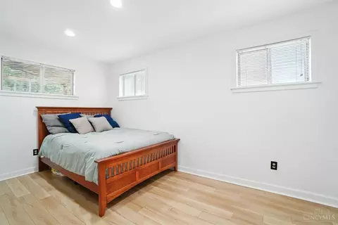 Bedroom - 2244 Suffolk St, Cincinnati, OH 45230 photo 1 of 2