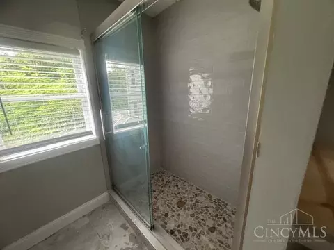 2101 Ohio Ave, Cincinnati, OH 45202 photo 10