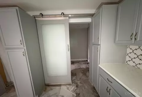 2101 Ohio Ave, Cincinnati, OH 45202 photo 5