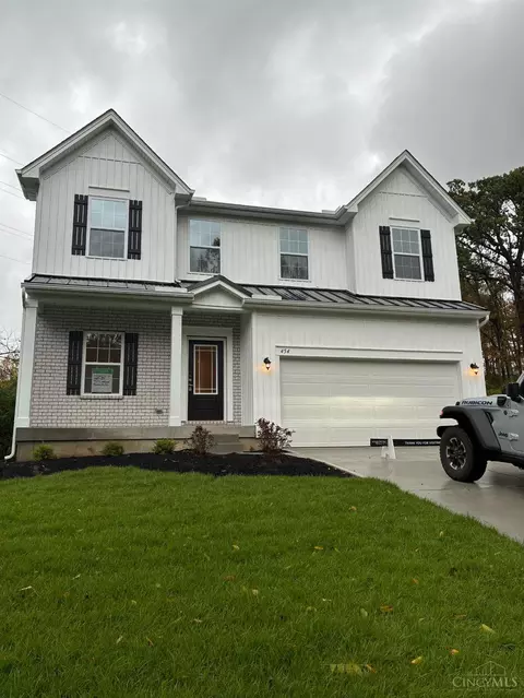454 Loveland Miamiville Rd, Loveland, OH 45140