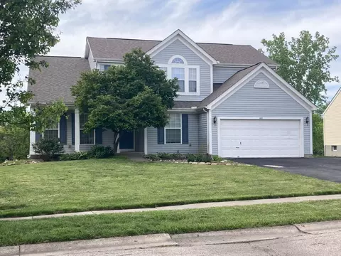 440 Lake Shore Dr, Lebanon, OH 45036