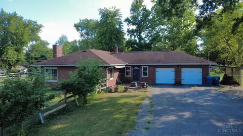 4239 Summit Rd, Batavia, OH 45103