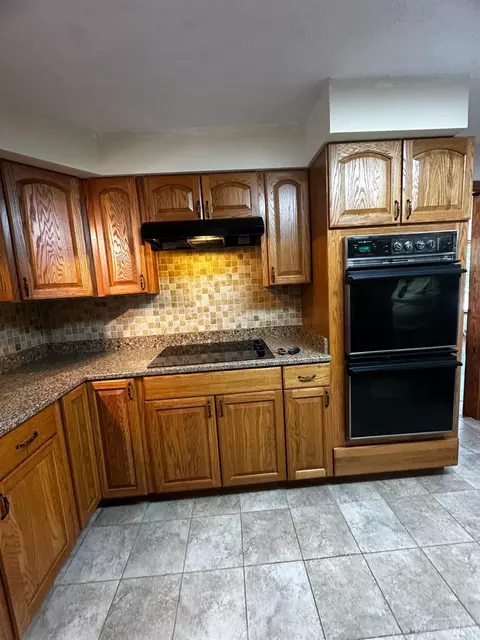 Kitchen - 4239 Summit Rd, Batavia, OH 45103 photo 1 of 3