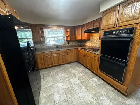 Kitchen - 4239 Summit Rd, Batavia, OH 45103 photo 2 of 3