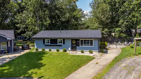 1436 Sunrise Dr, Loveland, OH 45140