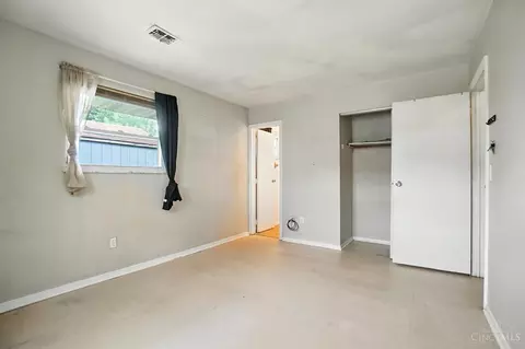 Bedroom - 2378 Bluelark Dr, Cincinnati, OH 45231 photo 2 of 5
