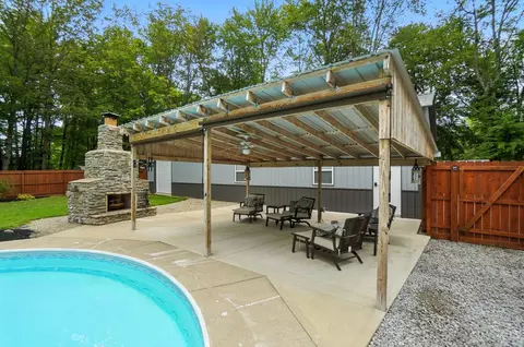 Exterior - 3958 Cain Run Rd, Batavia, OH 45103 photo 15 of 30