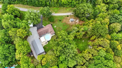 View/Area - 3958 Cain Run Rd, Batavia, OH 45103 photo 2 of 4