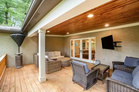 Exterior - 10128 Zig Zag Rd, Blue Ash, OH 45242 photo 2 of 5