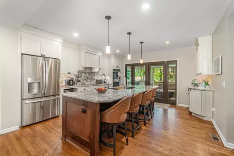 Kitchen - 10128 Zig Zag Rd, Blue Ash, OH 45242 photo 1 of 3