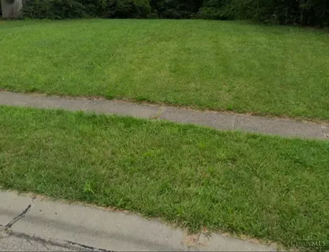 3142 Deshler Dr, Colerain Twp, OH 45251