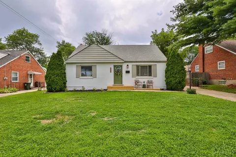 8961 Applewood Dr, Cincinnati, OH 45236