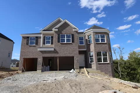 4033 Trailside Dr, Green Twp, OH 45248