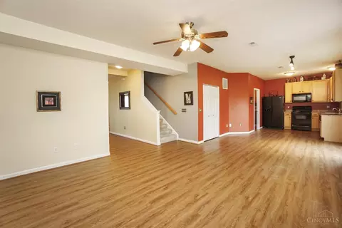 4448 Springfield Ct, Batavia, OH 45103 photo 7