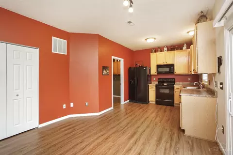 4448 Springfield Ct, Batavia, OH 45103 photo 9