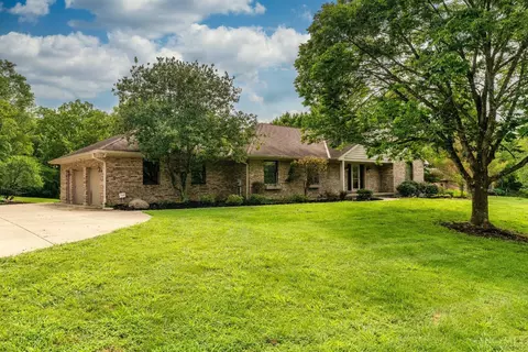 8510 Eagle Creek Rd, Colerain Twp, OH 45247