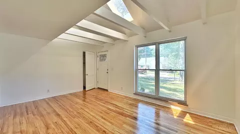 Living - 7976 Colette Ln, Cincinnati, OH 45224 photo 2 of 3
