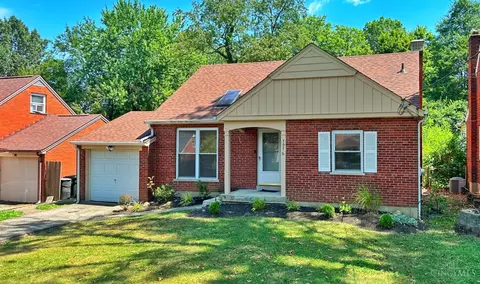 7976 Colette Ln, Cincinnati, OH 45224