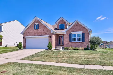 6203 Silver Wood Dr, Morrow, OH 45152