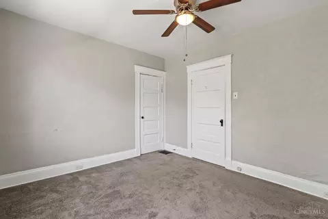 Bedroom - 6717 Bramble Ave, Cincinnati, OH 45227 photo 8 of 8