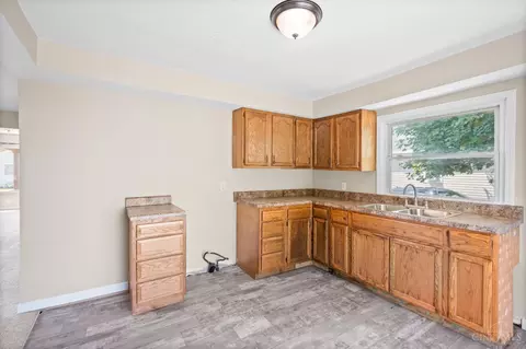 Other - 605 Spring Ave, Franklin, OH 45005 photo 2 of 4