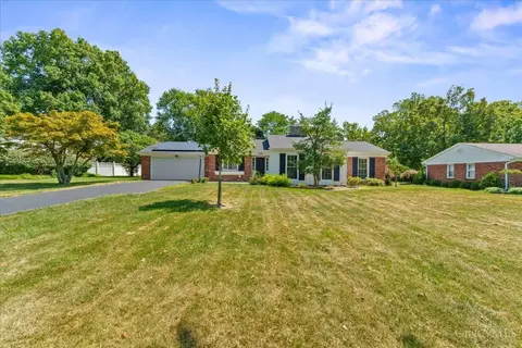 1624 Huntcrest Dr, Cincinnati, OH 45255